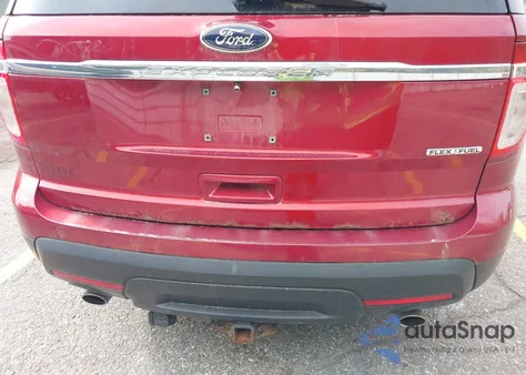 2013 Ford Explorer z USA, uszkodzony, nr VIN 1FM5K7B83DGA20988